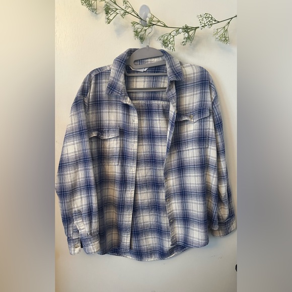 (A59)Old Navy | The boyfriend Plaid Flannel - Picture 2 of 6